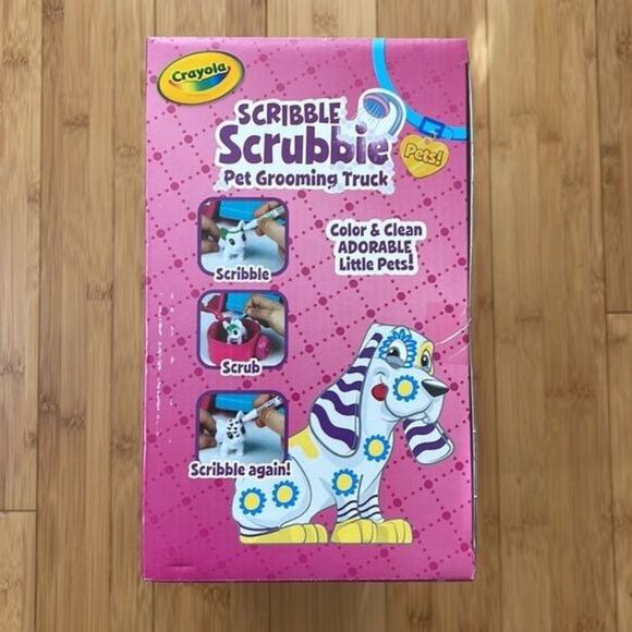 Crayola Scribble Scrubbie Pets Grooming Truck Color Toy 10 Piece Play Set New - Picture 3 of 4